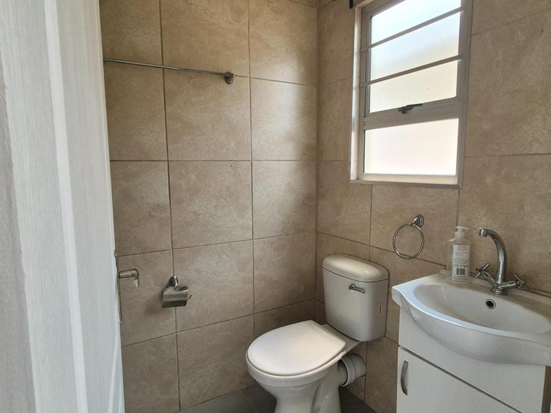 3 Bedroom Property for Sale in Perlemoenbaai Western Cape